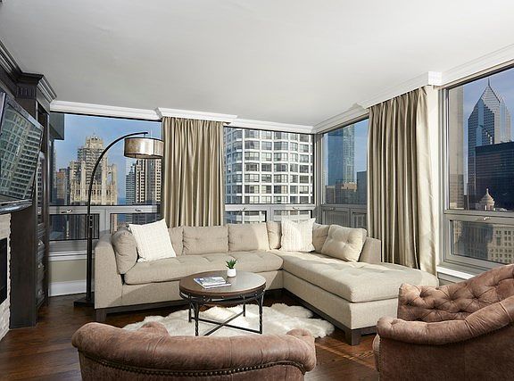 3rd image of 440 N Wabash Ave APT 4009