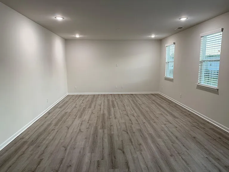 7024 Maple Run Cir — Photo 7