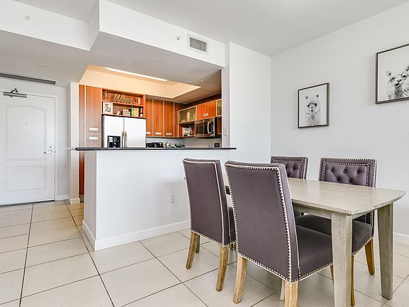 5th image of 410 Evernia St APT 708