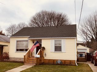 2312 Maplewood Ave, Lansing, MI 48910
