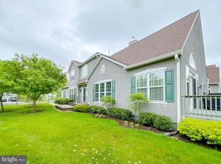 29 Vanartsdalen Dr, Washington Crossing, PA 18977