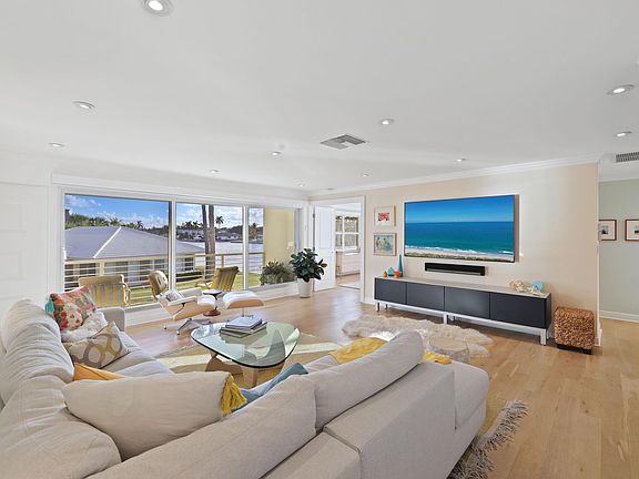 4th image of 1920 S Ocean Boulevard #14