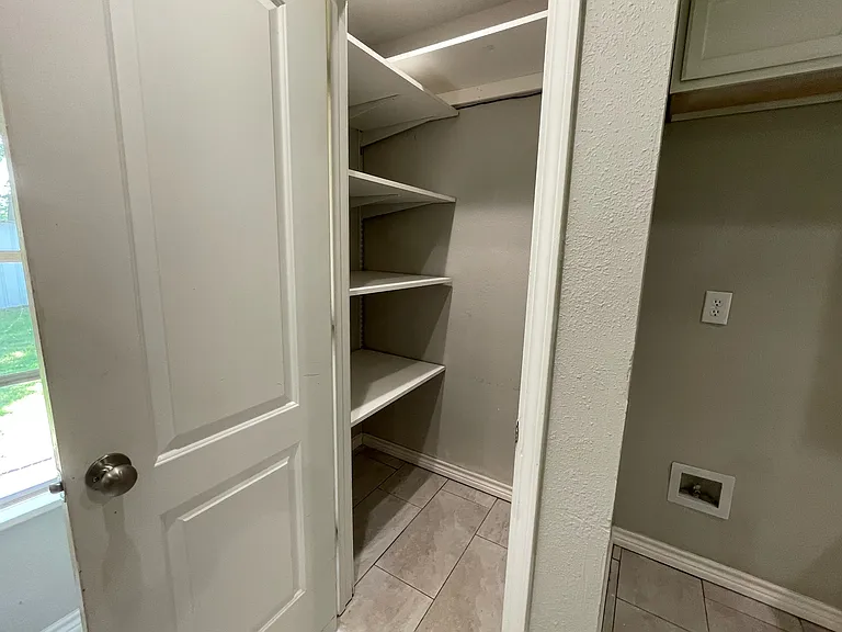 613 S Andrews Ave — Photo 10
