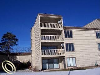 1st image of 116 E Walled Lake Dr APT 3