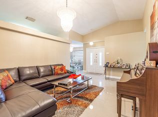 8834 NW 149th Ter, Miami Lakes, FL 33018