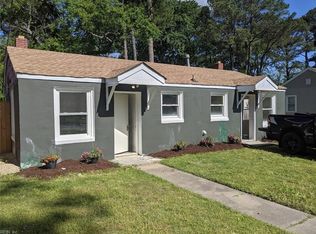 16 Greeneland Blvd, Portsmouth, VA 23701
