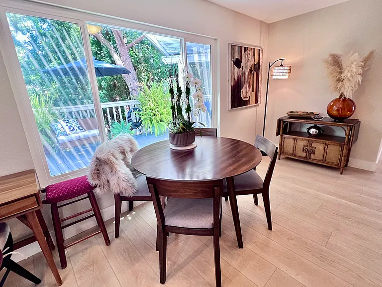 753 Val Sereno Dr — Photo 38
