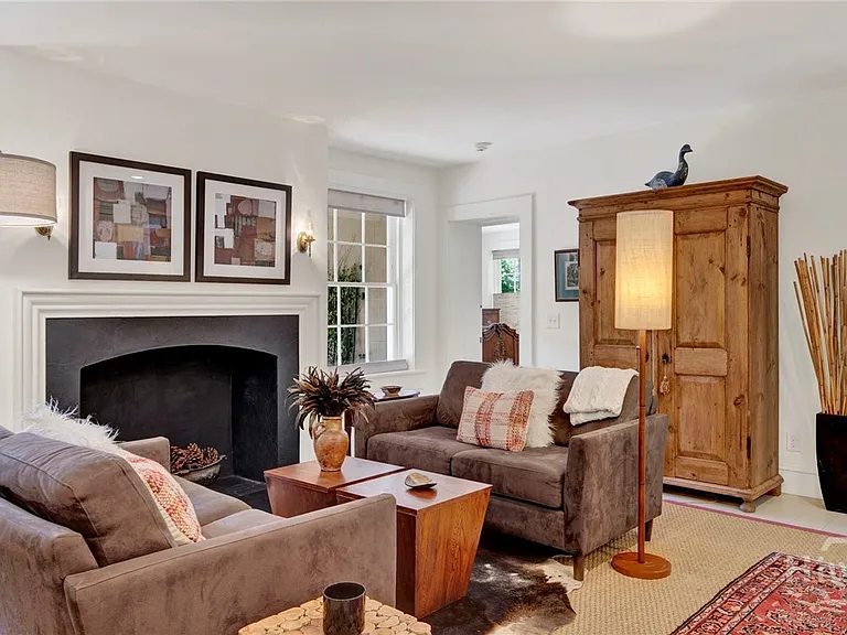 224 E Jones Ln #GARDEN — Photo 20