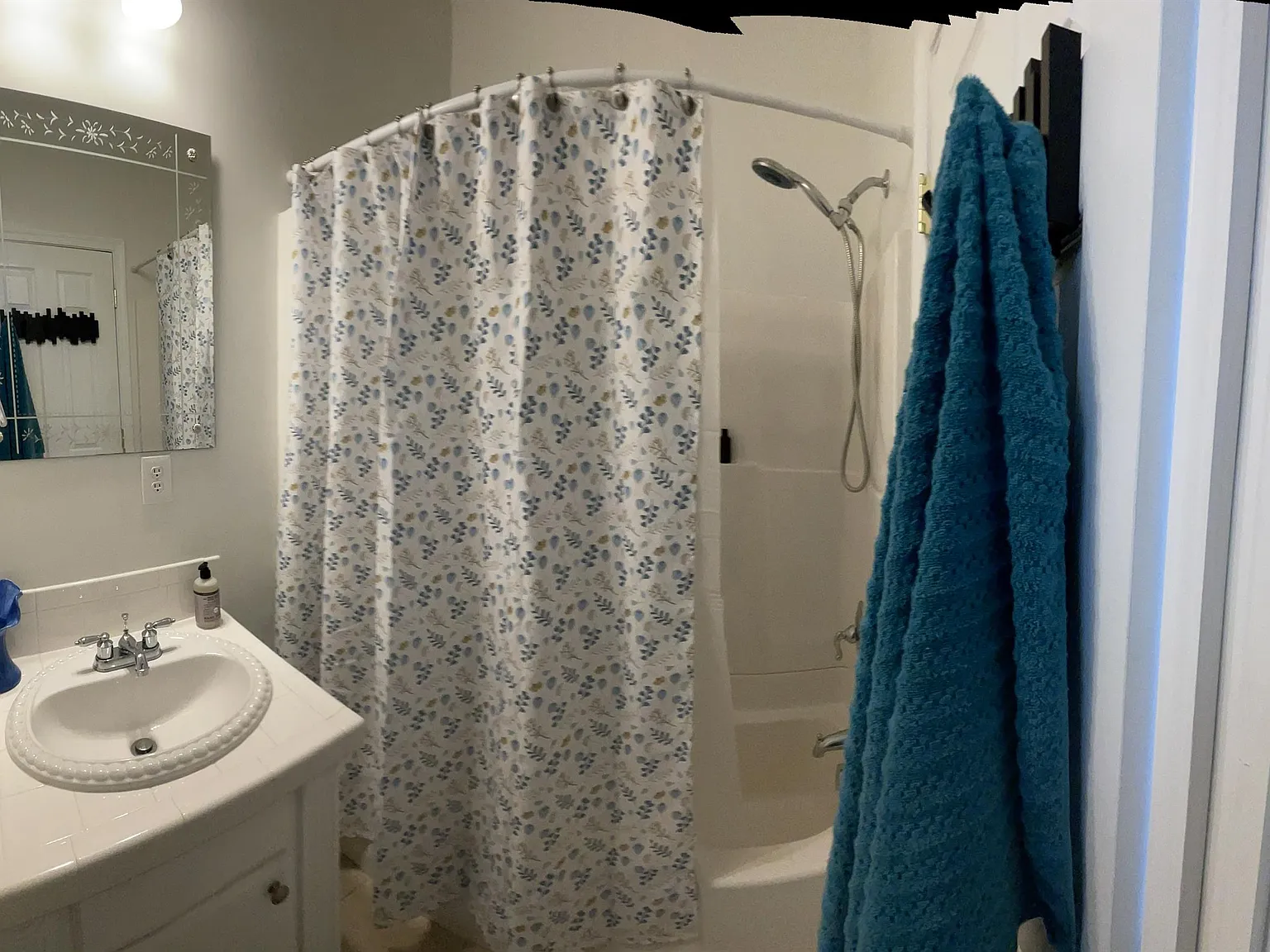 310 Elm Avenue - 4 — Photo 2