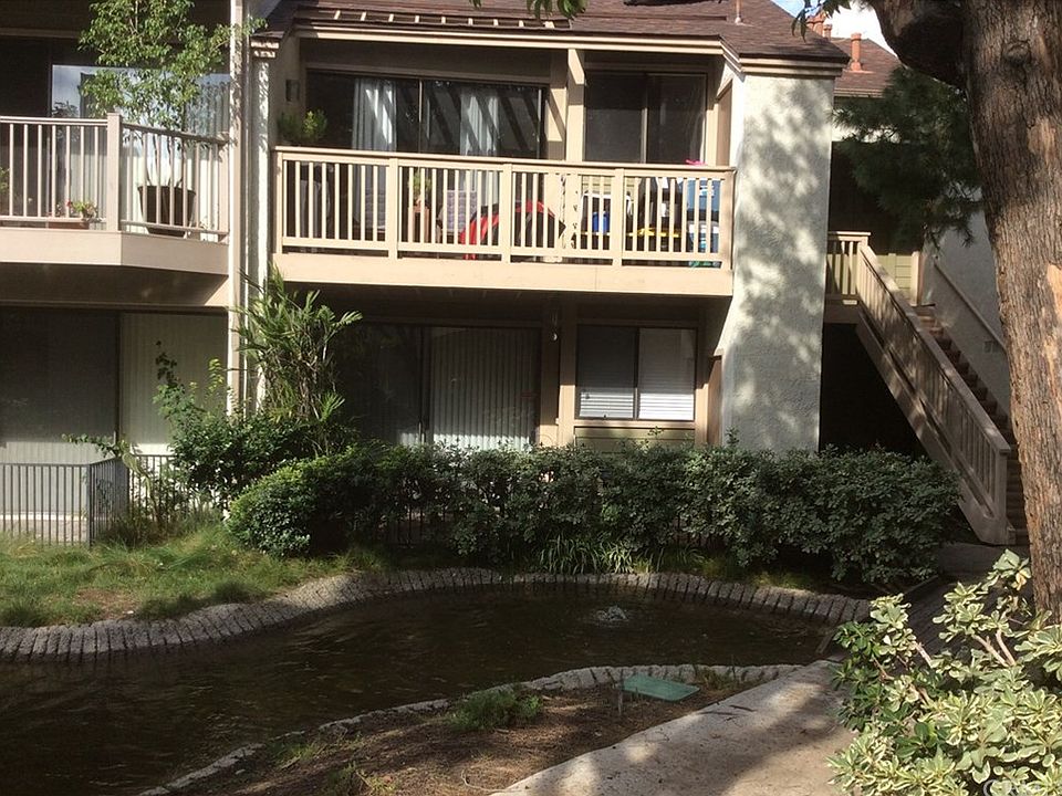 1st image of 10540 Lakeside Dr N Unit C