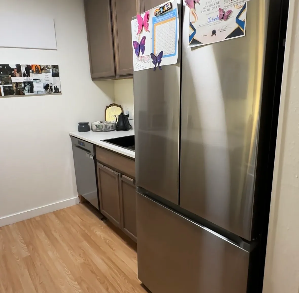 2 bed, 874 sqft, $1,700 — Photo 1
