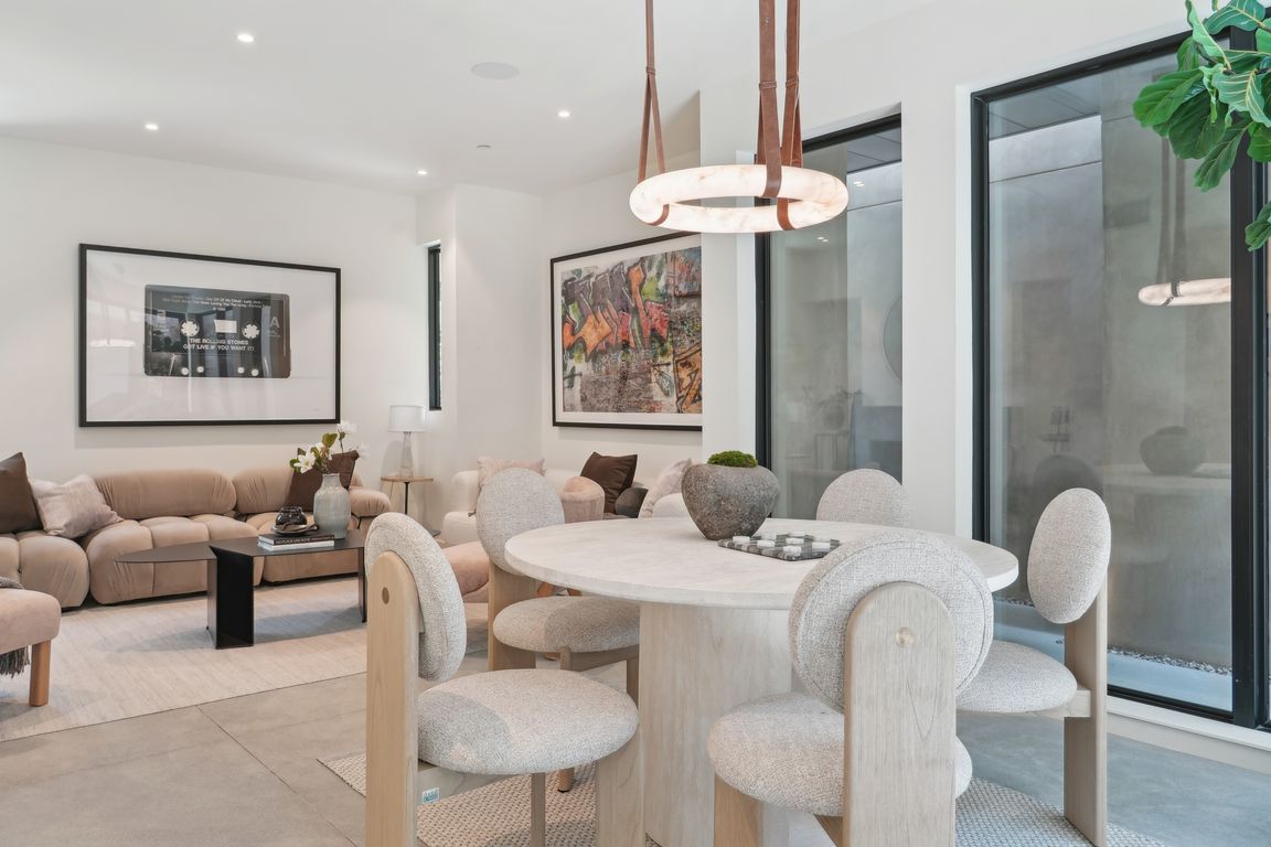 927 1/2 Hilldale Ave, West Hollywood, CA 90069 | MLS