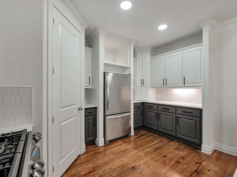 119 Capetown Ln — Photo 10