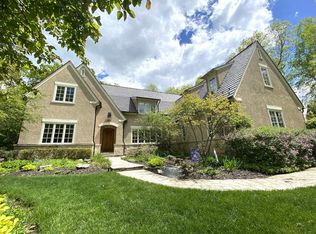 1225 Ashbury Ln, Libertyville, IL