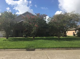 1808 Lake Salvador Dr, Harvey, LA 70058