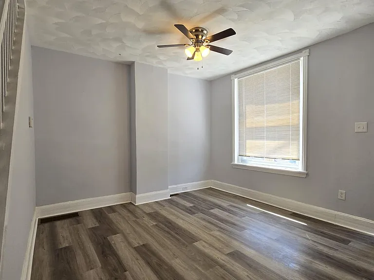 5441 Wakefield St — Photo 9