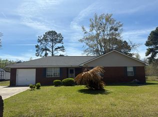 55 E Red Fox Ct, Midway, GA 31320