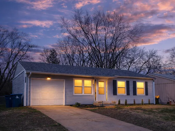 12361 Santa Maria Dr, Saint Louis, MO 63138