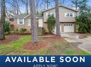 540 16th Ter NW, Center Point, AL 35215