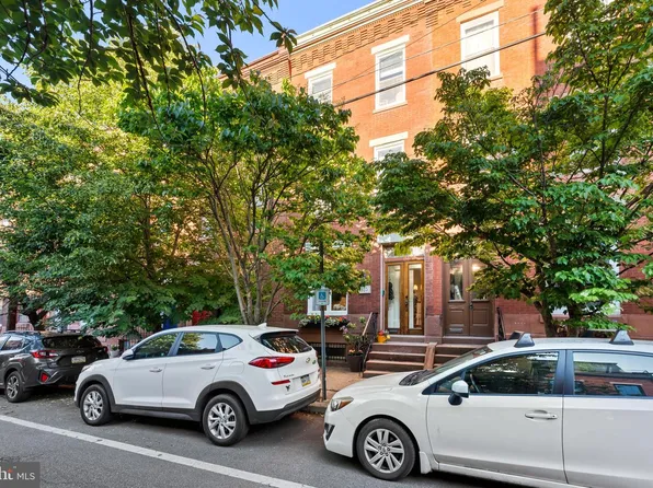 823 N 25th St, Philadelphia, PA 19130