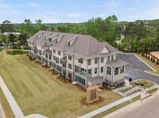 337 Airport Rd #202, Auburn, AL 36830