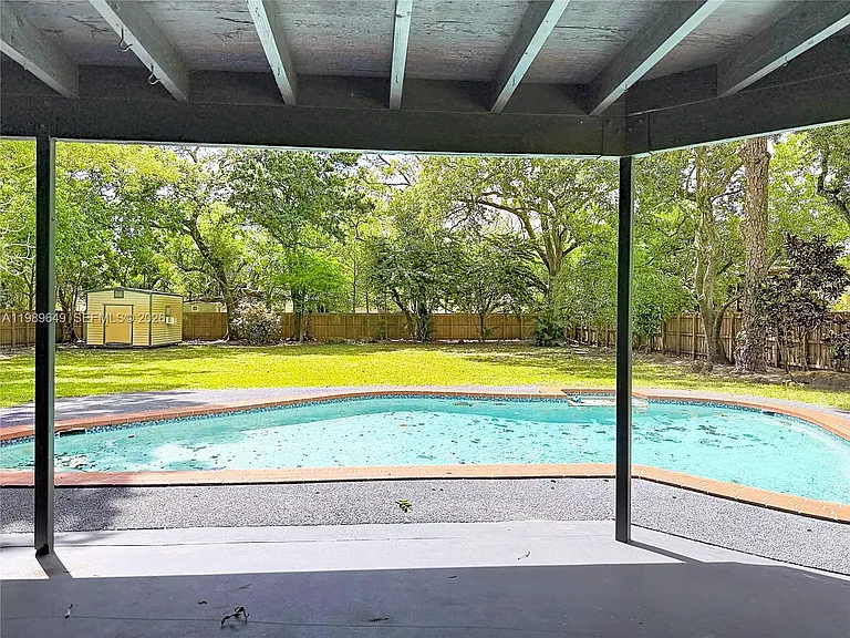 4330 SW 7th St — Photo 48