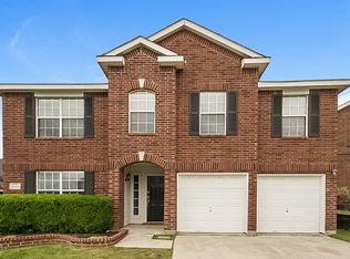 9809 Rockledge Rd, Fort Worth, TX 76108