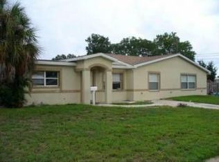 3235 72nd St N, Saint Petersburg, FL 33710