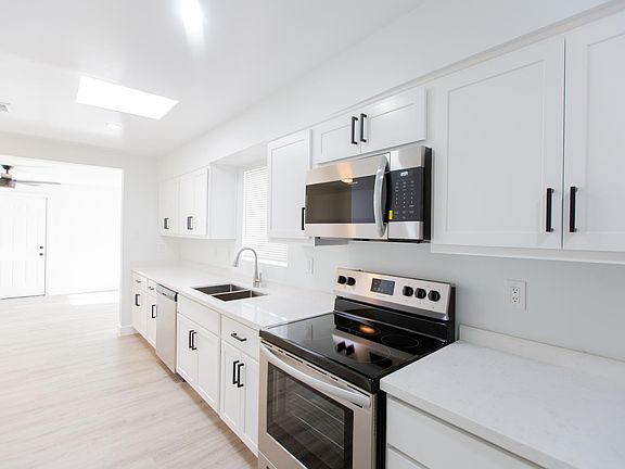 2nd image of 1002 E Turney Ave APT 5