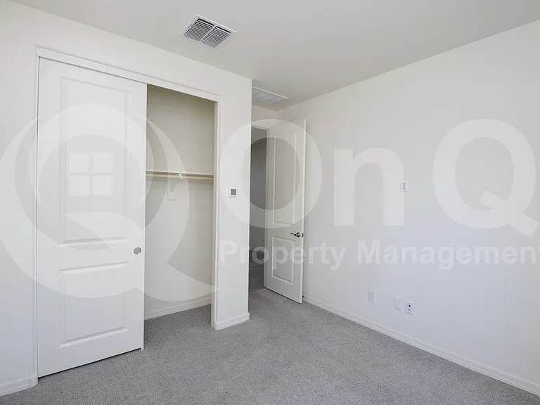 9114 S 167th Dr — Photo 34