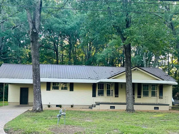 806 Tidmore Bend Rd, Gadsden, AL 35901