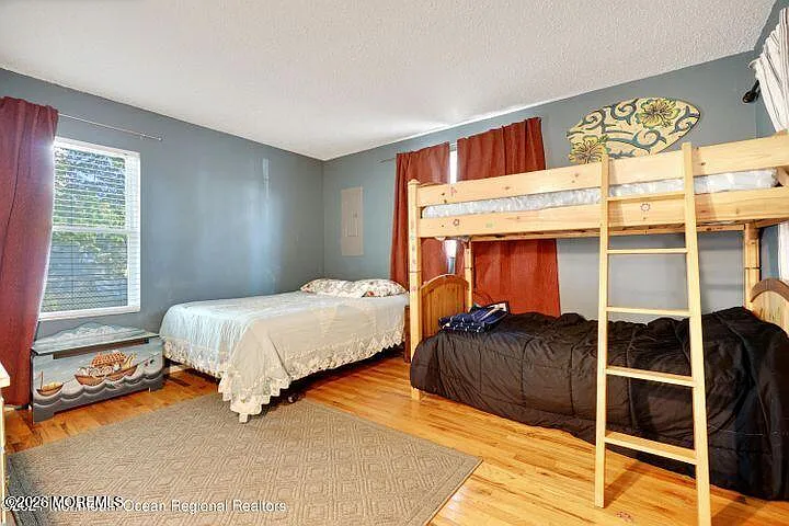 81 Berry Pl — Photo 6