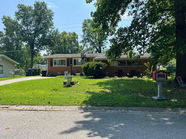 206 Bountiful Dr, Fairview Heights, IL 62208