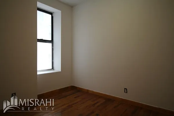 Rented by J Misrahi Realty Corp | media 5