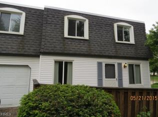 3759 W Commodore Cv, Aurora, OH 44202