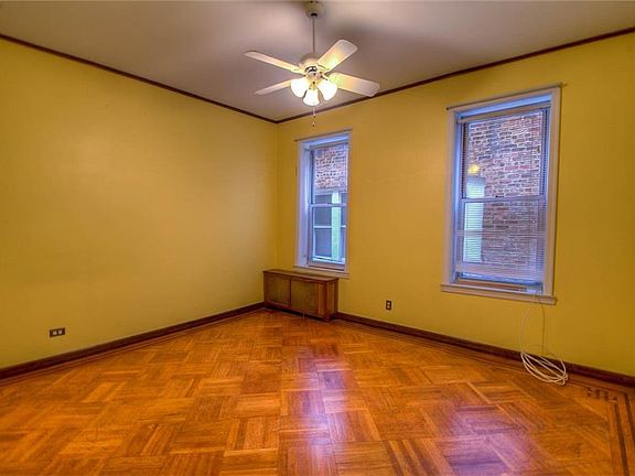 5th image of 77 Louisa St