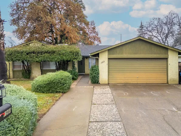 1988 Shasta Pines Way, Redding, CA 96002
