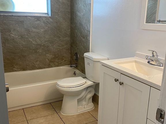 5th image of 10551 NW 45th St APT 4