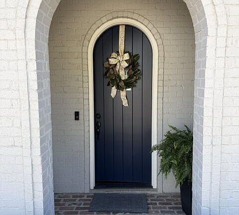 2nd image of 1034 Fieldstone Ln
