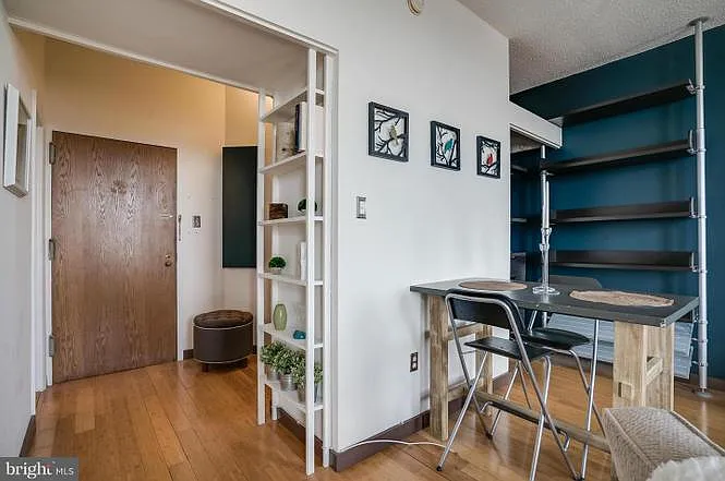 1615 Q St NW #1110 — Photo 3