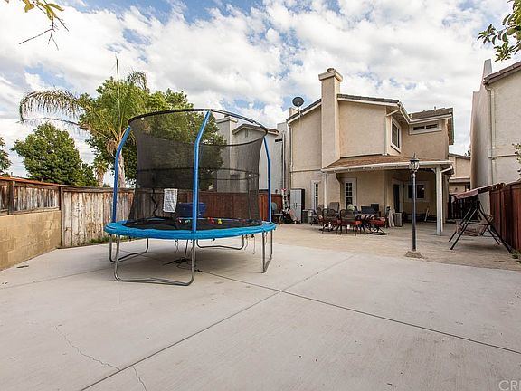 3rd image of 9001 Owensmouth Ave Unit 49