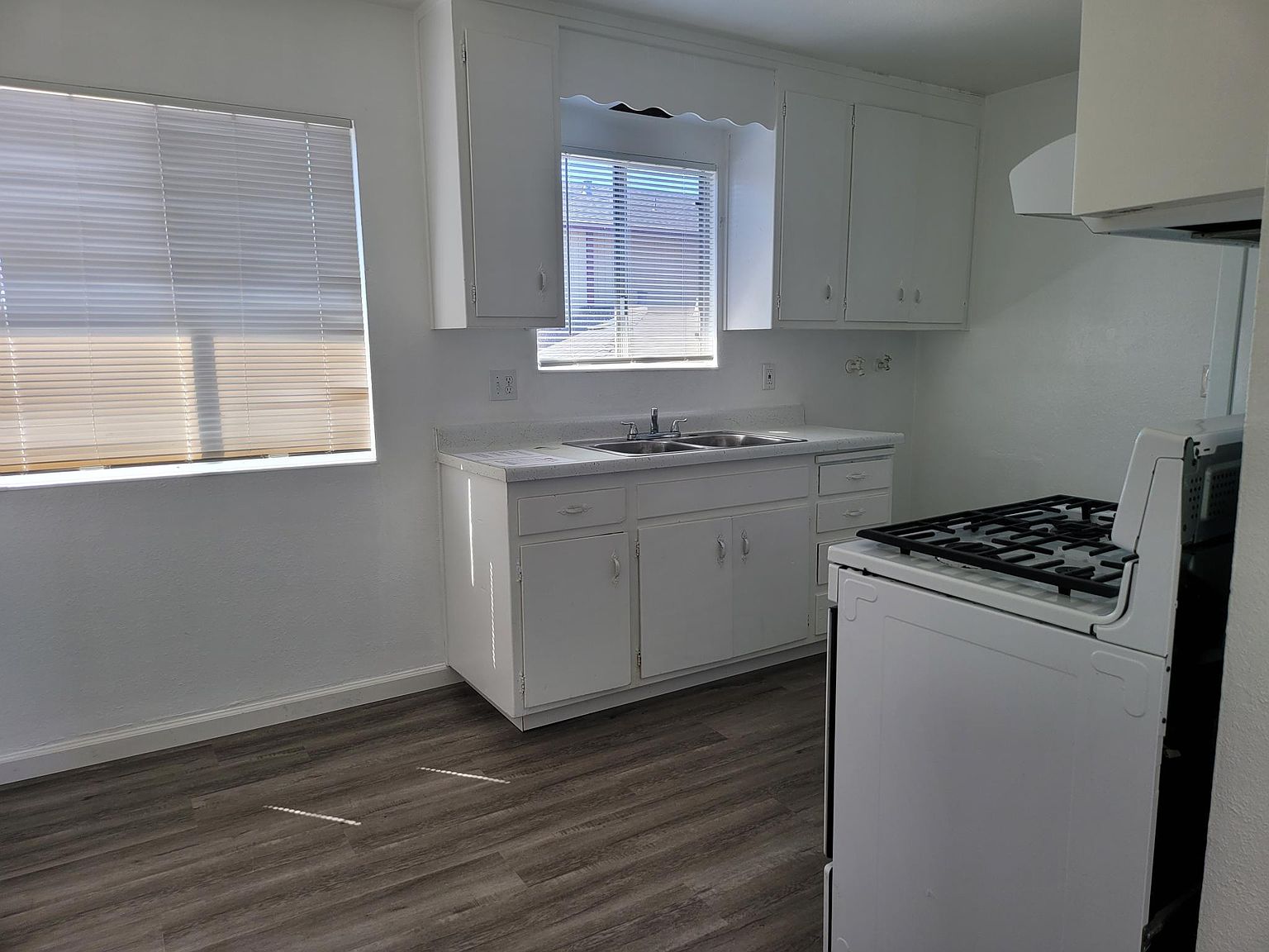 29399 Dixon St, Hayward, CA 94544 Zillow