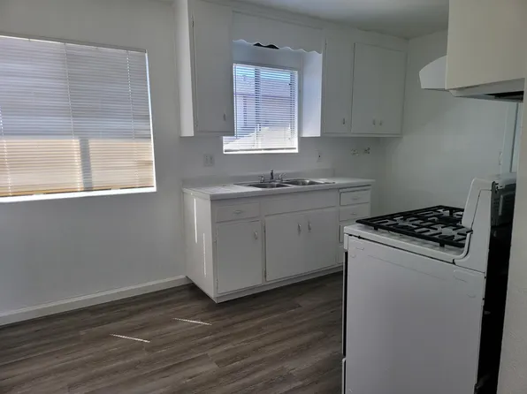 29399 Dixon St, Hayward, CA 94544