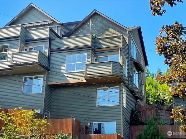 3017 Humes Place W, Seattle, WA 98119
