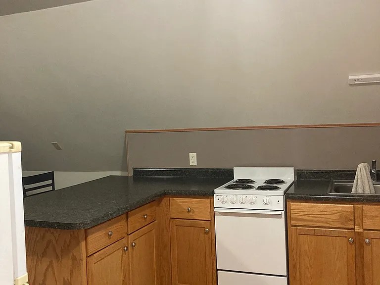 673rd Ave — Photo 3