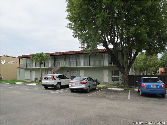 3rd image of 10790 N Kendall Dr APT C4