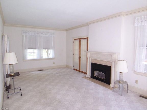 5th image of 1904 Washington Ave