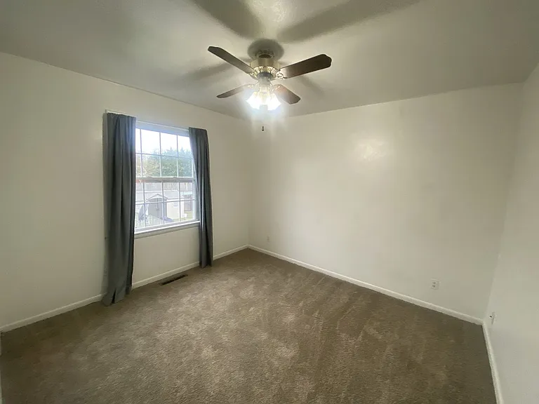 8225 Tabor Ct — Photo 20