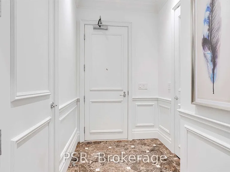 311 Bay St #3702 — Photo 2