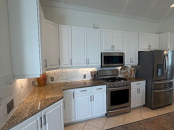 5th image of 4715 Halyard Dr